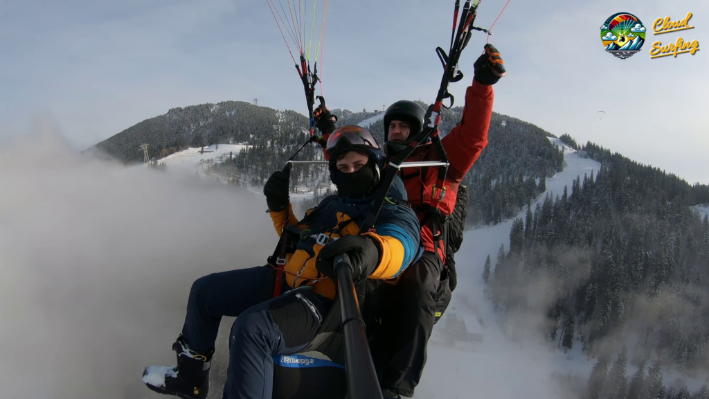 Zbor cu parapanta in tandem din Postavaru Poiana Brasov pasager Claudiu