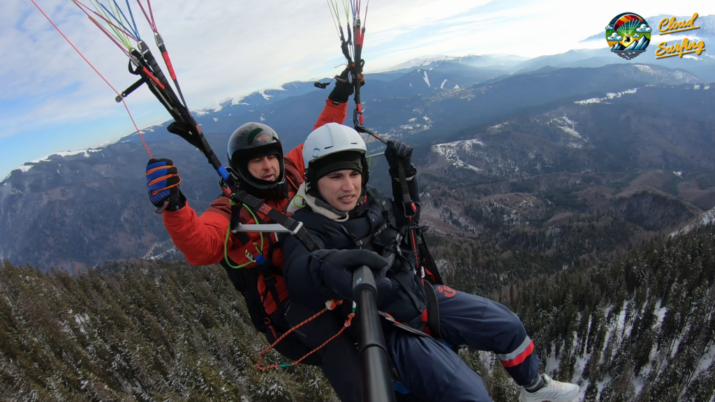 Zbor cu parapanta in tandem din Postavaru Poiana Brasov - pasager Denis