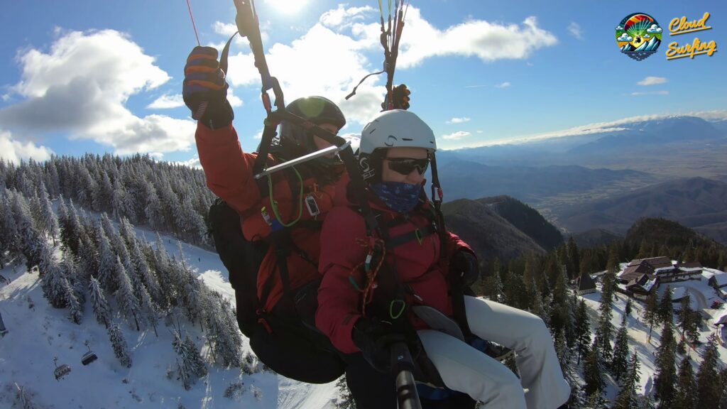 Zbor cu parapanta in tandem din Postavaru Poiana Brasov pasager Anastasia